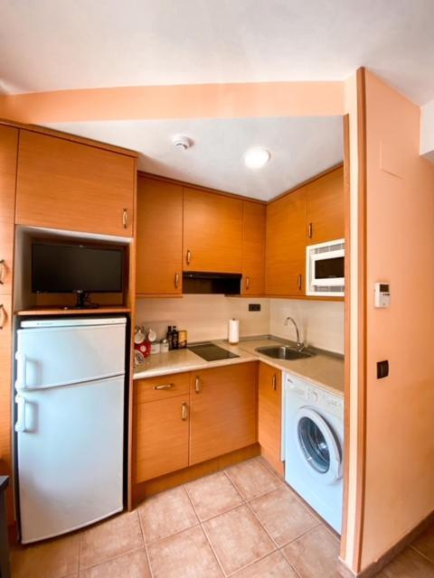 Apartamentos Turisticos Граус Экстерьер фото